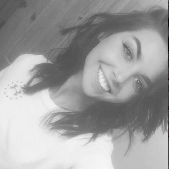 Meet your Posher, Madison - Picture 1 of 1